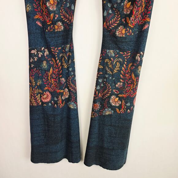 Yoga Democracy Bell Bottom Leggings XL Hippie Flare Leg Festival Floral Boho 70s - Picture 10 of 16